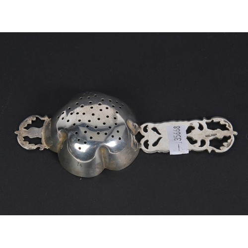 58 - A Silver Peruvian Mate Strainer.