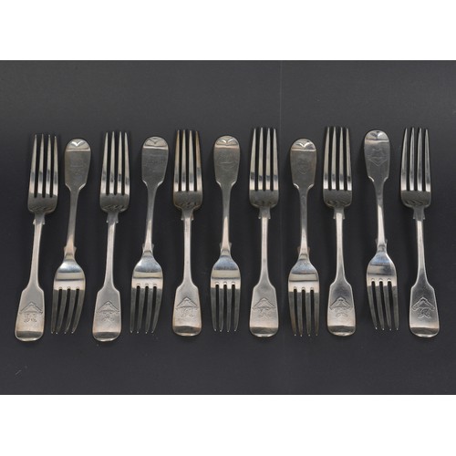 65 - A Set of 11 George Adams Silver Fiddle pattern Table Forks with a family crest. Weighing: 782 grams.