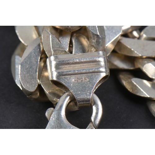 131 - A 925 Silver mounted Heavy Curb Chain. Weighing: 139grams.