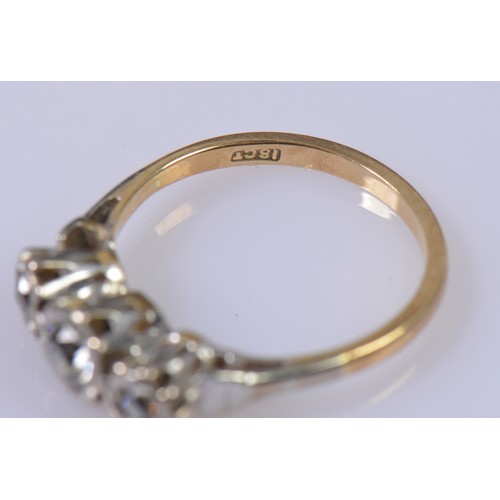 157 - A Ladies 18ct Gold set with Illusion Set Diamonds. Weighing: 3.2 grams. Size: K.