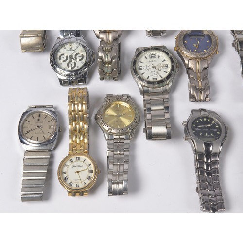 259 - A Large Tray of Various Gentleman's Wristwatches to include Berge, Orlando, Kahuna, Aston Villa, Eas... 