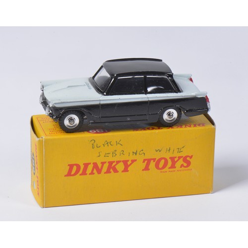 551 - A Scarce model of a Dinky No: 189 