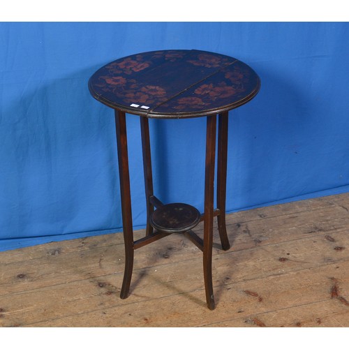 566 - An Art Nouveau Folding Circular Poker Work decorated Coaching Table resting on Swept out Legs. Measu... 