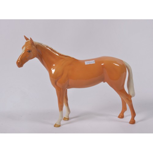 730 - A Beswick Tan Glazed White Spot Tail & Forward Legs study of a Palomino. Standing: 19cms high.