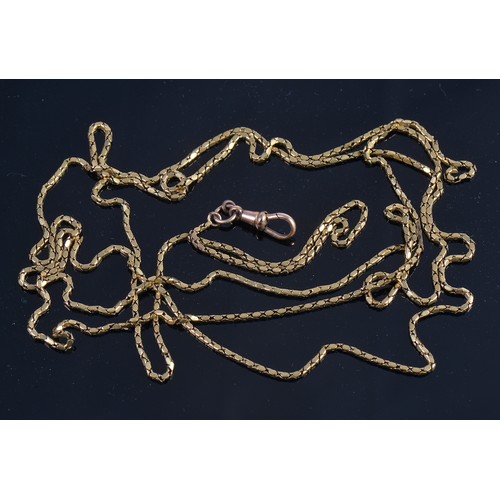 55 - A Ladies Long Link Shaped Box Chain. Weighing: 14.2 grams. Length: 137cms.