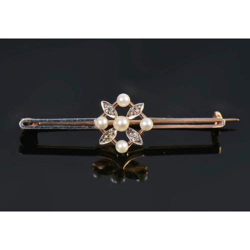 66 - A 15ct Gold & Platinum faced Diamond & Pearl Leaf Brooch. Weighing: 2 Grams.