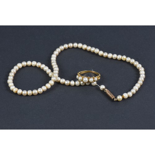 68 - A Ladies Pearl set Dress Ring & a Pearl Necklace. Weighing: 3.3 grams.