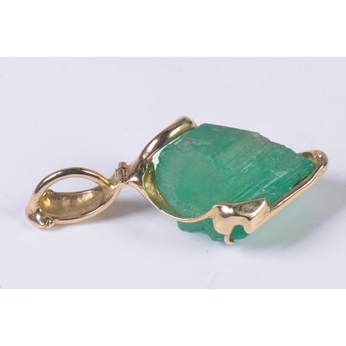 73 - An 18ct Gold mounted Emerald Crystal of Striated & included Form mounted in a Contemporary hanging P... 