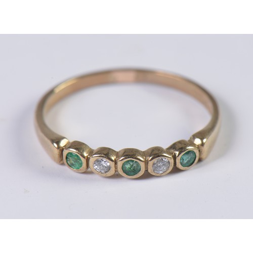 80 - A Ladies 9ct Gold Ring mounted with Emerald & Diamonds. Size: P. Weighing: 1.6 grams.