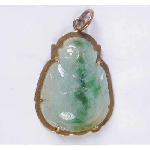 81 - A 14K (Marked) Jade Pendent depicting a Buddha.