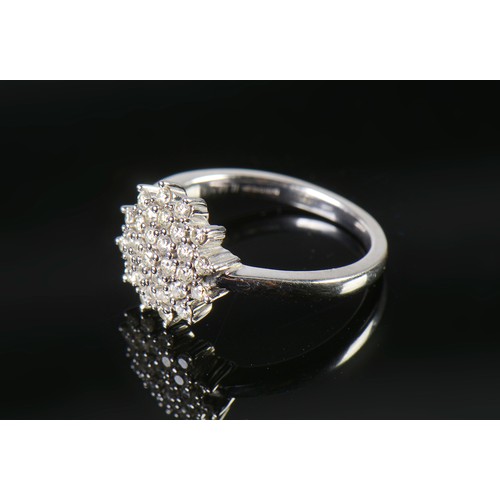 112 - A Ladies 18ct White Gold Diamond Dress Ring set with an Approx Weight of 0.62ct Diamond. Size: O. We... 