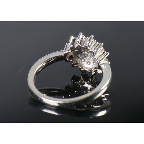 112 - A Ladies 18ct White Gold Diamond Dress Ring set with an Approx Weight of 0.62ct Diamond. Size: O. We... 