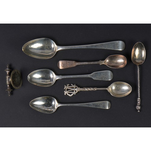 46 - A Collection of Silver Tea Spoons to include Apostle, Mustard, Commemorative, etc. Weighing: 101 gra... 