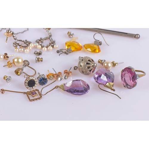 165 - A Pair of 18ct Gold Drop Earrings along with a Pair of Amethyst & various other items of Costume Jew... 