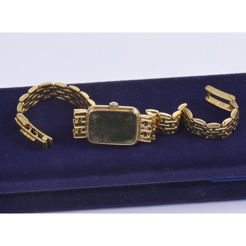 309 - A Ladies 18ct Gold Longines Wristwatch on a flexible Bar Link with a square face. Weighing: 30.8 gra... 