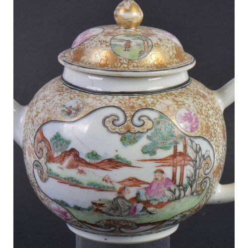 354 - A 17th/18th Century Famile Rose Tea Pot. Measuring: 12.5cms high.