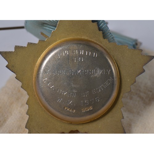 576 - A Free Masonry Medal for the Lodge Star of Southern China dated 1976-2013.