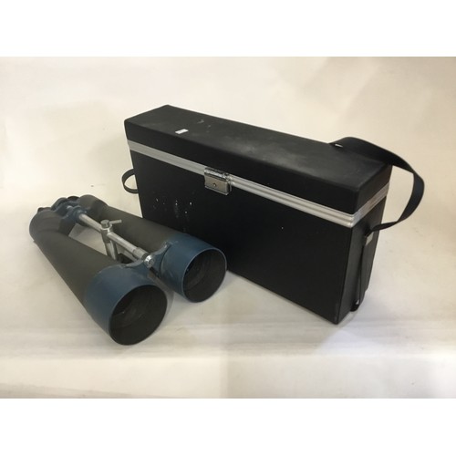 600 - A Pair of Viking Bak-4 Prisms Binoculars 20 x 80, 194 Feet at 1000 Yards. Model No: 861009. With Ori... 