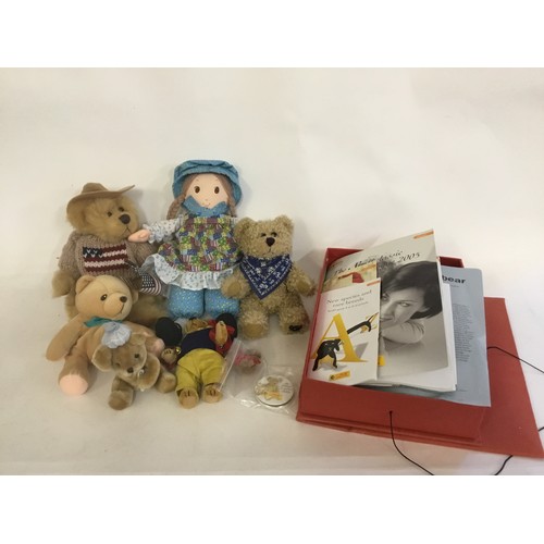 1209 - A Collection of Five Various Bears including Russ Bears, Gettysburg, Wundervar, etc along with a Hol... 