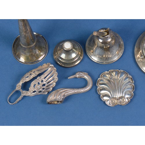 35 - A Silver Butter Dish Base & Lid along with other small items. Weighing: 206 grams. (Gross).