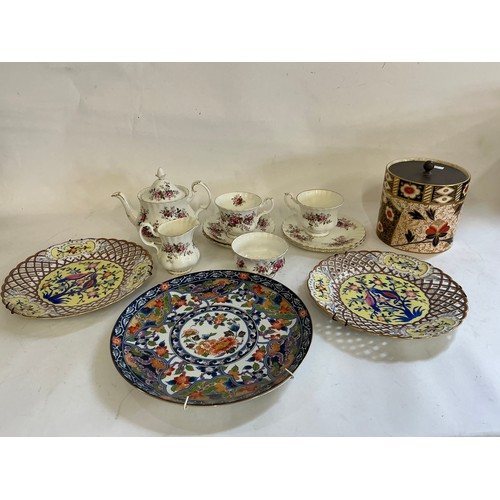 731 - A Pair of Regents Burgh Floral decorated & Bird Plates, a Biscuit Barrel, Tea China, etc.