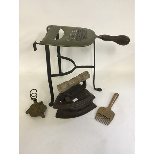 799 - An Antique Brass Kettle Trivet with Handle, Special AM Trivet Iron & a Brass Vase Mount.