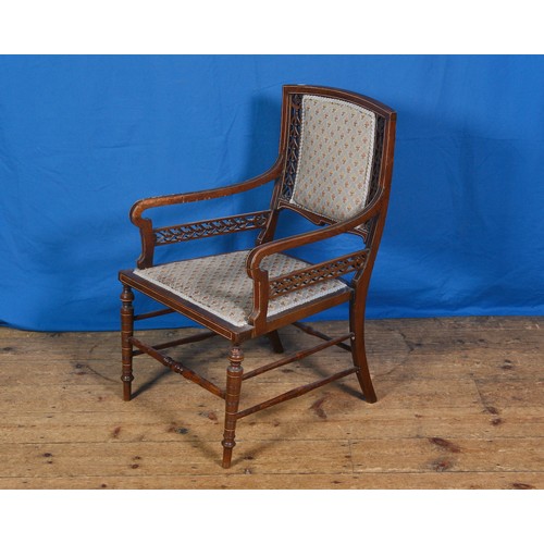 Lot 528       