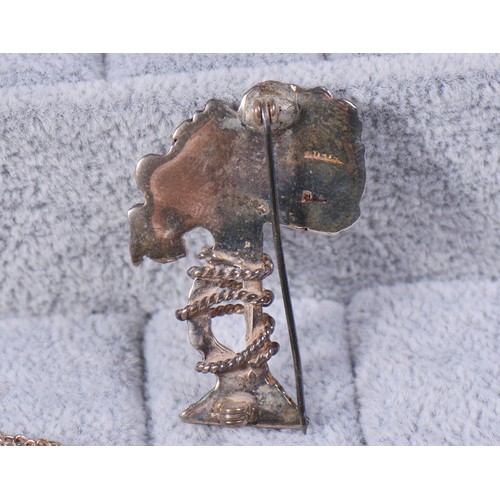 173 - A collection of costume jewellery, to include silver rings, earrings, Silver locket, 925 horseshoe e... 