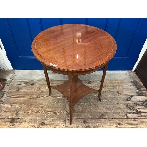 649 - An Edwardian Circular Topped Satin Wood inlaid & Chequer Board Edged Occasional Table with a Jardini... 