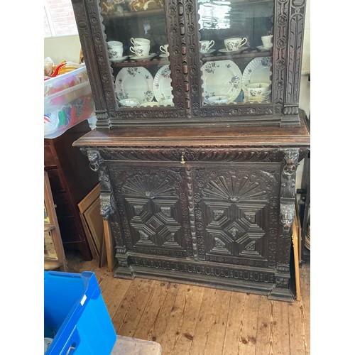 670 - A Victorian Pussycat Oak Bookcase with Fret Carved Door, Column Sides, Gadrooned Scroll over Top, Si... 