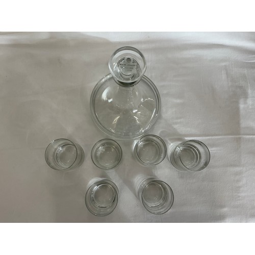 712 - A Ship's Decanter & Six Tumblers.