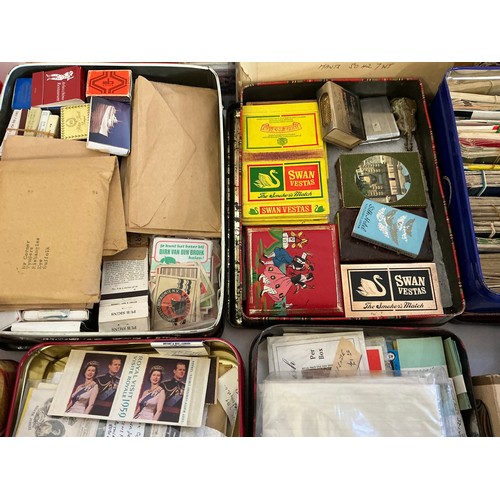 783 - A Large Collection of Matchboxes Some Full & Unused along with Two Early Bryant & May's. 400+. Needs... 