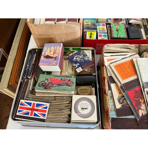 783 - A Large Collection of Matchboxes Some Full & Unused along with Two Early Bryant & May's. 400+. Needs... 