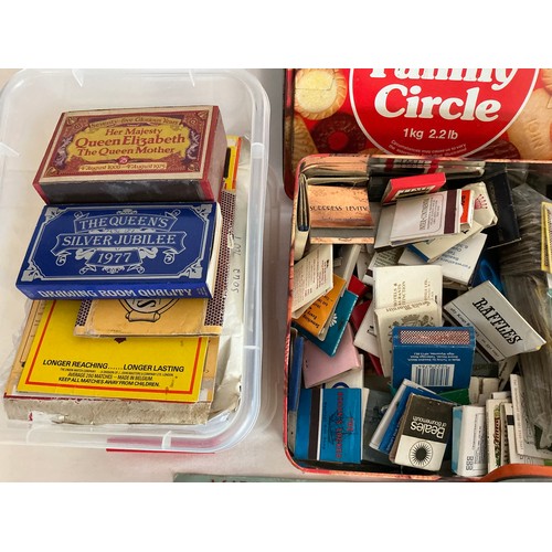 785 - A Large Collection of Matchboxes Some Full & Unused. 200+. Needs Viewing.