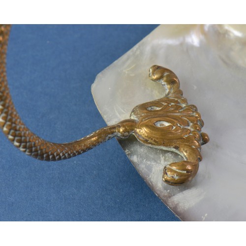 885 - A Dutch design Fish Vide Poche with a Mother of Pearl Shell. Measuring: 18cms across x 8cms High.