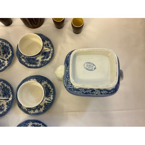 935 - A Blue & White Copeland Spode's Italian Coffee Pot, Enoch Wedgwood Saucers, Blue & White Coffee Cups... 