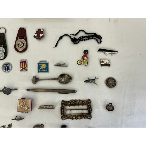 812 - A Collection of Vintage Badges to include Enamelled Liner 