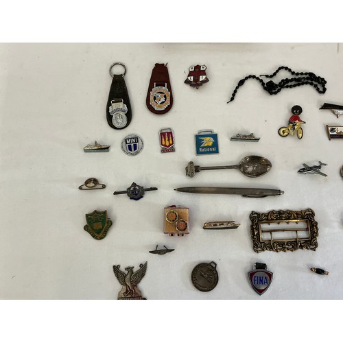 812 - A Collection of Vintage Badges to include Enamelled Liner 