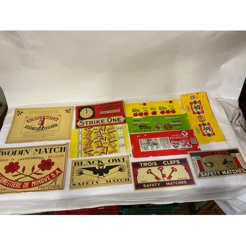 783 - A Large Collection of Matchboxes Some Full & Unused along with Two Early Bryant & May's. 400+. Needs... 