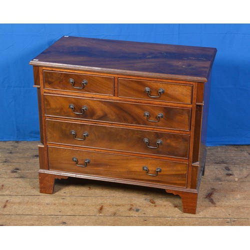 Lot 671       