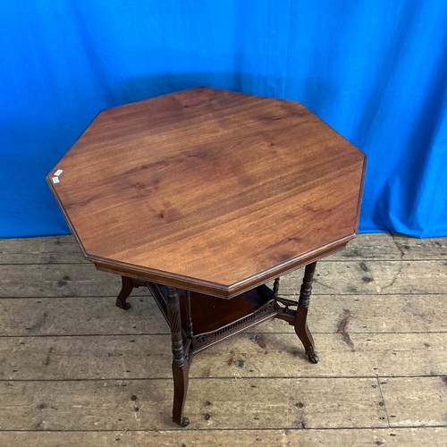 Lot 545       
