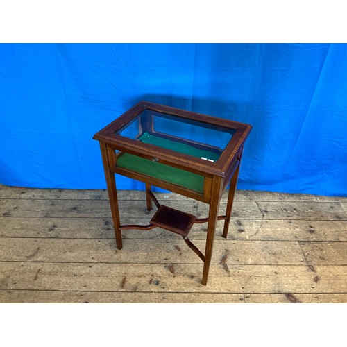 Lot 573       