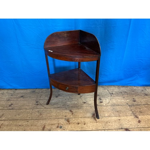 Lot 592       