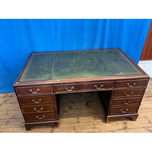 Lot 593       