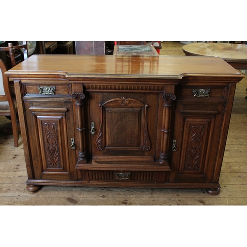 Lot 581       