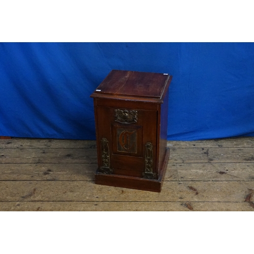 Lot 598       