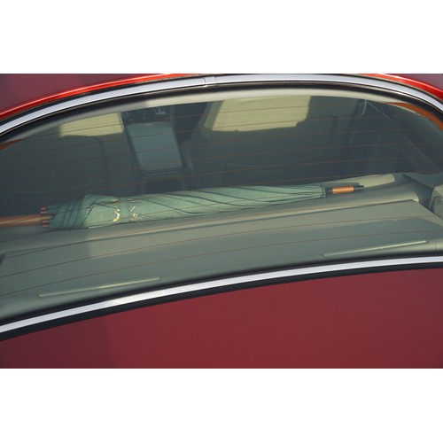 564 - A 1993 Jaguar XJS in a fantastic Deep Metallic Red. The XJS has done approx. 119,000 miles. Automati... 
