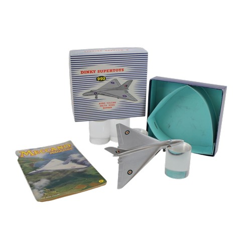 This is a Very Rare Dinky No: 992 "Avro Vulcan Delta Wing Bomber" finished in Silver with Original Roundels & rear wing transfers. The model is in Mint Original Condition & comes in a Near Mint/Mint Original Box Complete with the Inner Card Packing & Meccano Magazine with the Vulcan on the front cover. This is one of only 500 made in 1955 for the Canadian market & is so rare to find so perfect!!!!