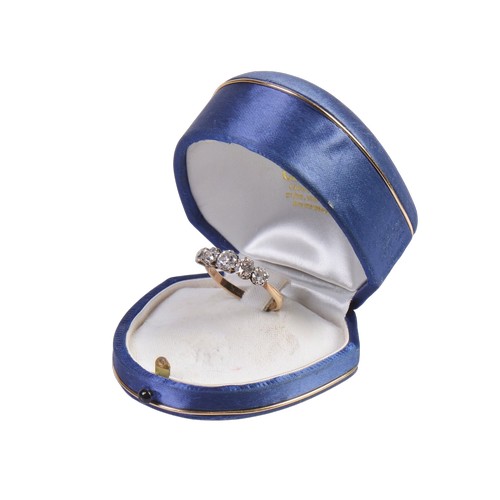 A Lovely Ladies Five Stone 18ct Gold Diamond Ring. Weighing: 3.7 grams. Size: Q.