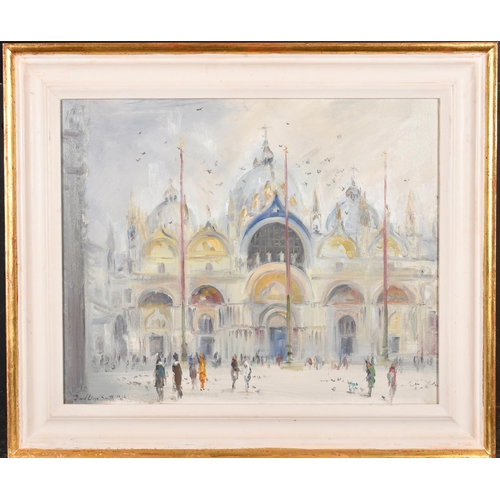 226 - David Lloyd Smith (1944-) British. A Venetian Scene, Oil on canvas, Signed and dated, 15.75